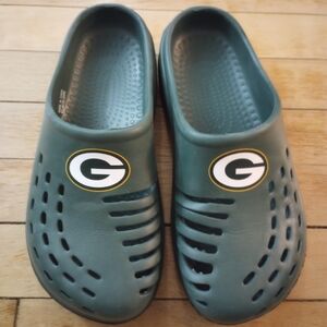 Green Bay Packers Clogs with Logo Men's Size Small 7-8
